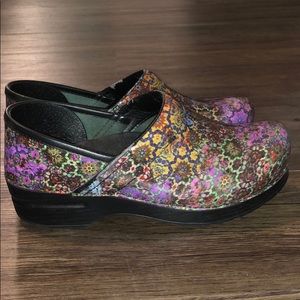 💜💗Dankso Clogs💗💜